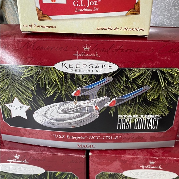 Hallmark Keepsake Ornaments LOT - Picture 3 of 10